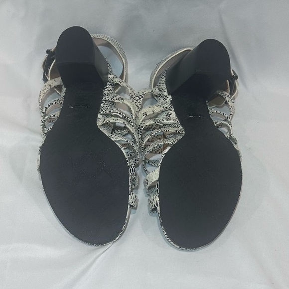 Vionic Sami Gladiator Cage Sandals Snakeskin Leather Size 7 EUC - Picture 6 of 6